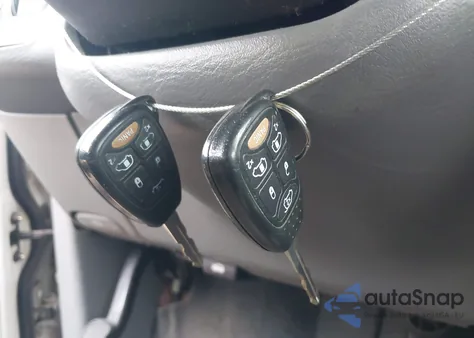 2007 Dodge Grand Caravan Sxt from USA, damaged, VIN 2D4GP44LX7R118288